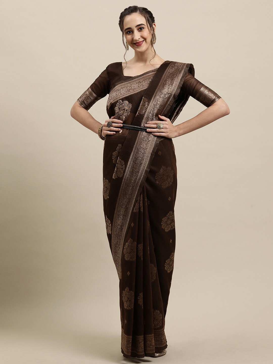 

Saree mall Brown & Gold-Toned Floral Zari Silk Blend Banarasi Sarees