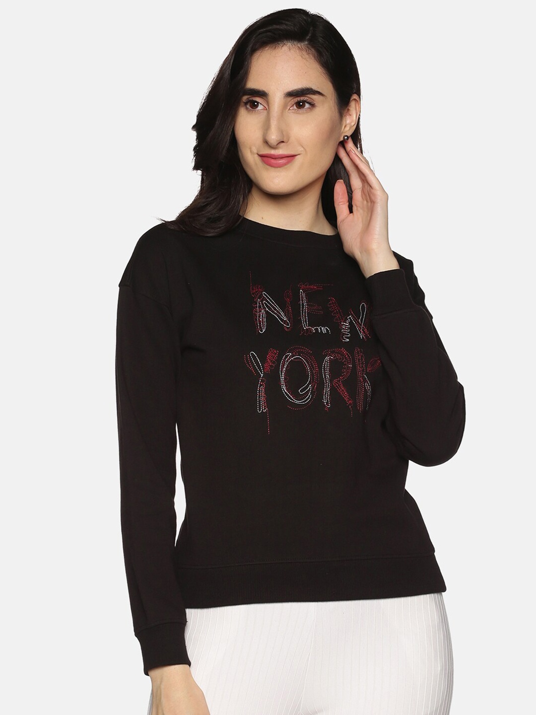 

DAiSY Women Black & Red Embroidered Sweatshirt