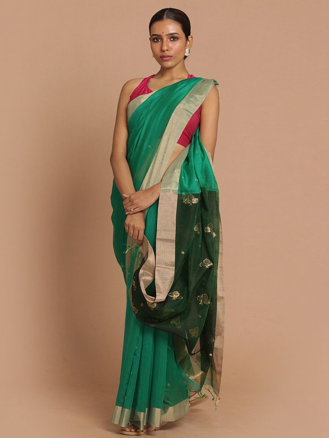 

Indethnic Green & Gold-Toned Zari Silk Cotton Chanderi Saree