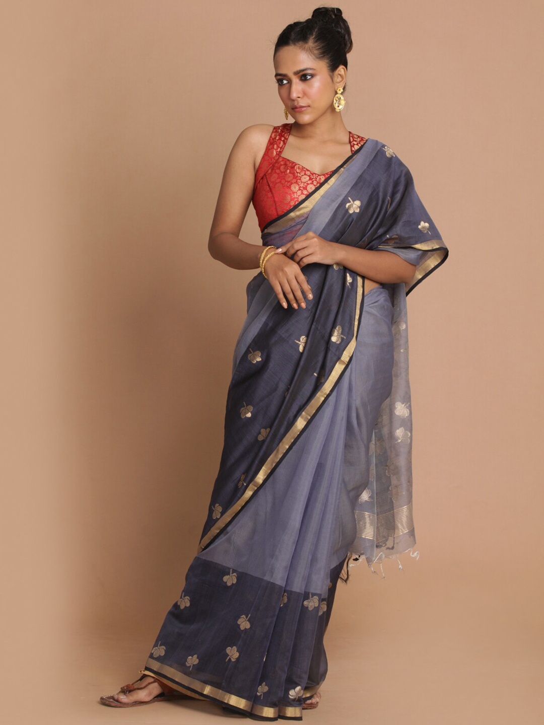 

Indethnic Grey & Gold-Toned Woven Design Zari Silk Cotton Chanderi Saree