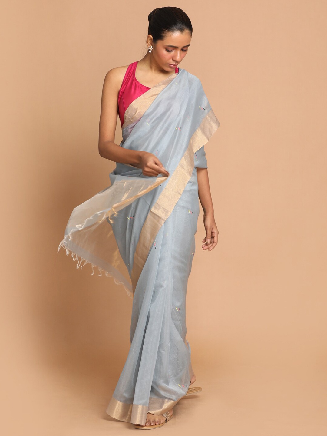 

Indethnic Grey & Gold-Toned Woven Design Zari Silk Cotton Chanderi Saree
