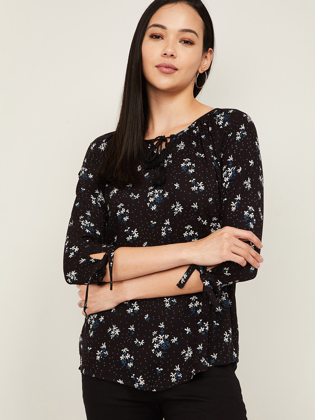 

Fame Forever by Lifestyle Black Floral Regular Top