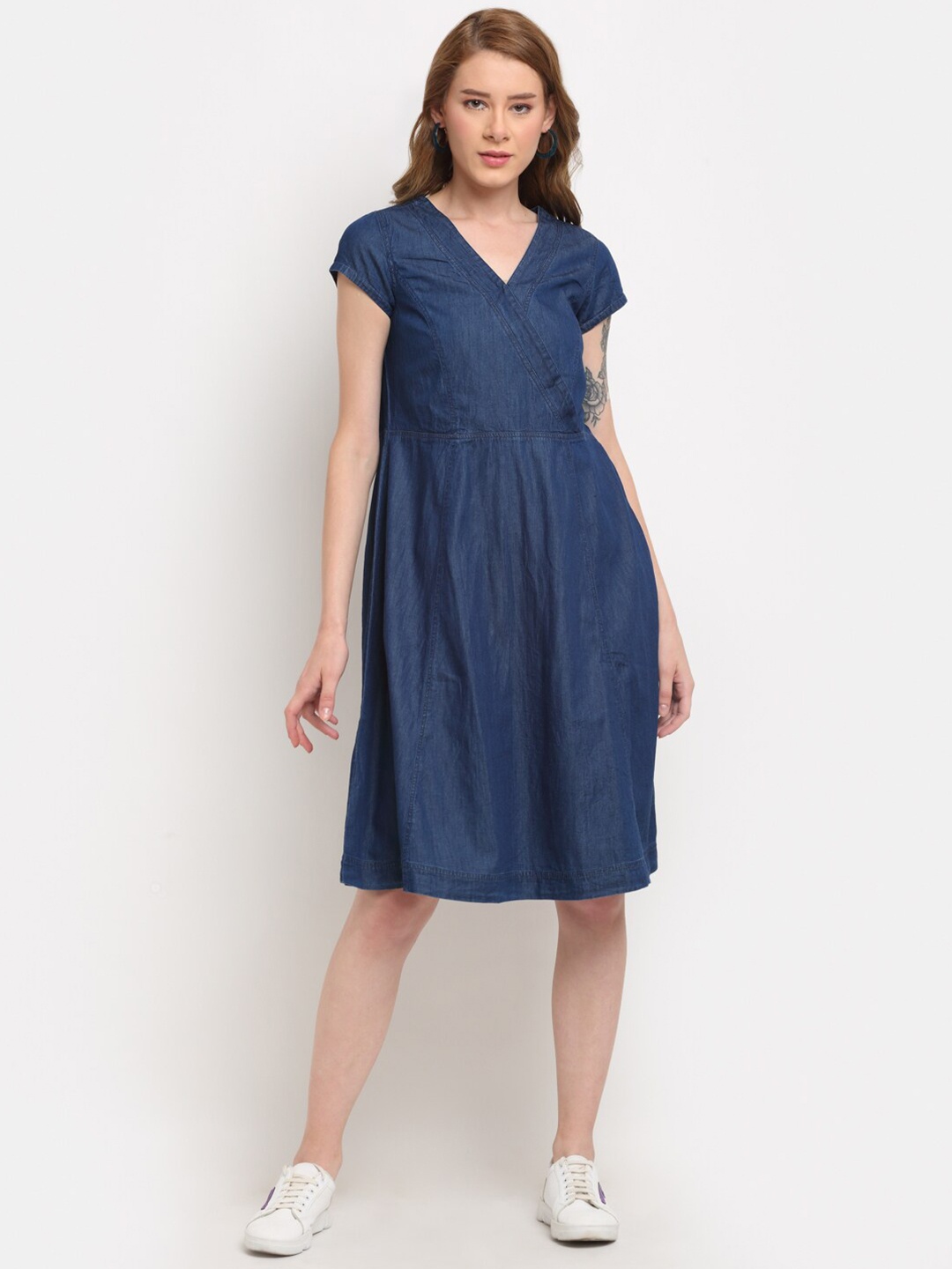 

Crozo By Cantabil Navy Blue Denim A-Line Dress