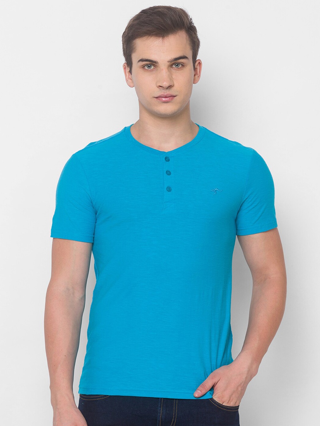 

Globus Men Blue Henley Neck Raw Edge Slim Fit T-shirt
