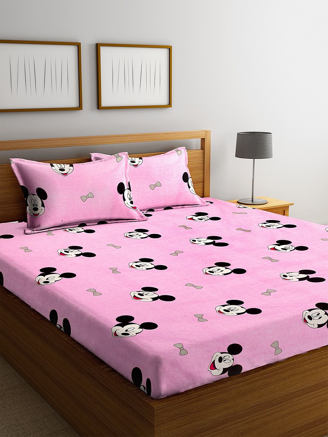 

KLOTTHE Pink & Black Cartoon Characters Printed 210 TC King Bedsheet with 2 Pillow Covers