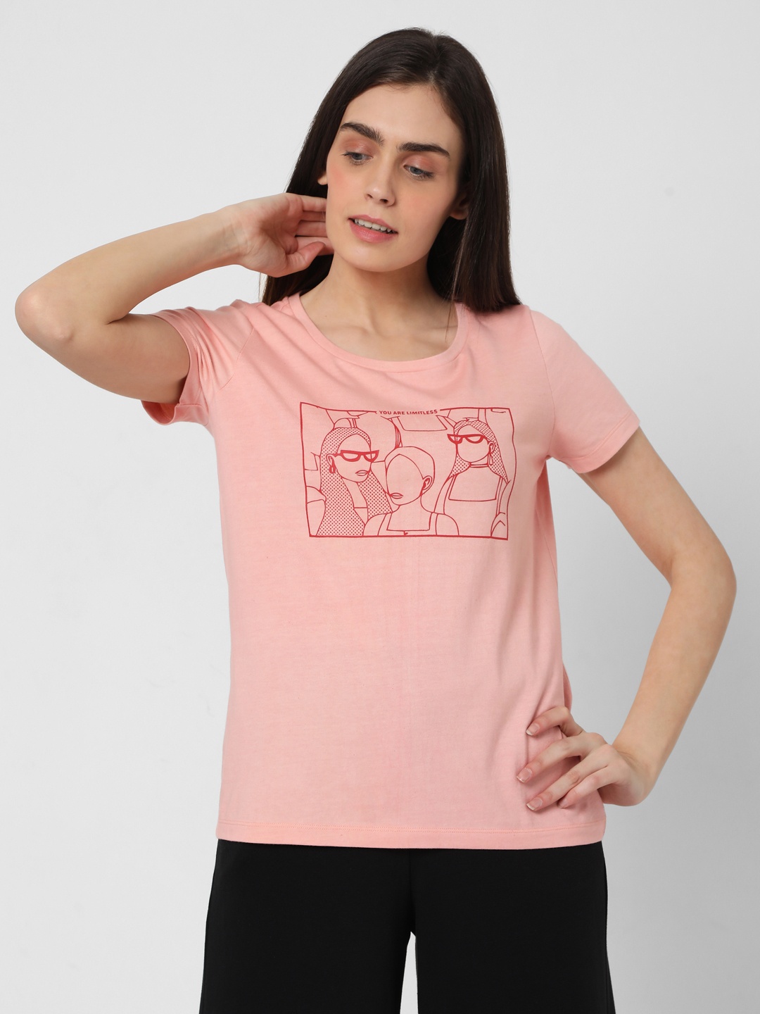 

Vero Moda Women Pink Printed T-shirt