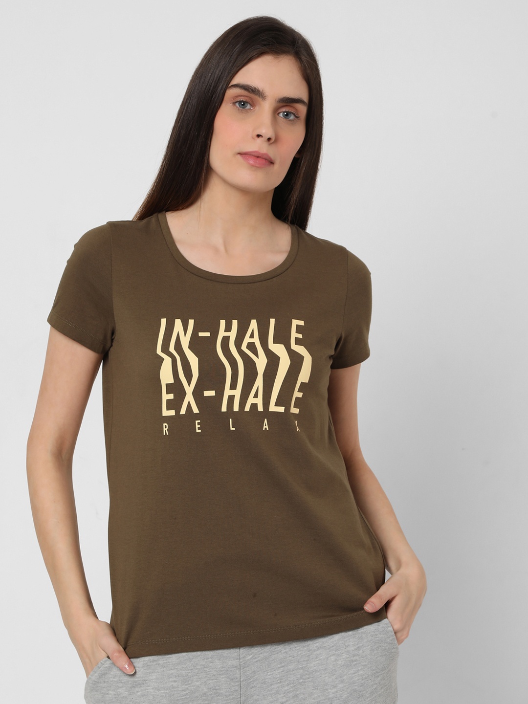 Vero Moda Women Brown Typography Printed T-shirt