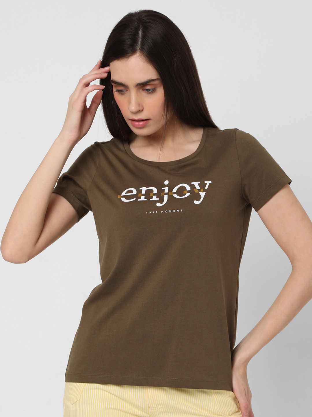 

Vero Moda Women Brown Typography Printed T-shirt