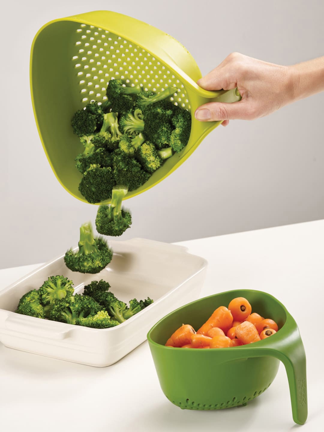 

Joseph Joseph Green Nest 2-piece Colander Set