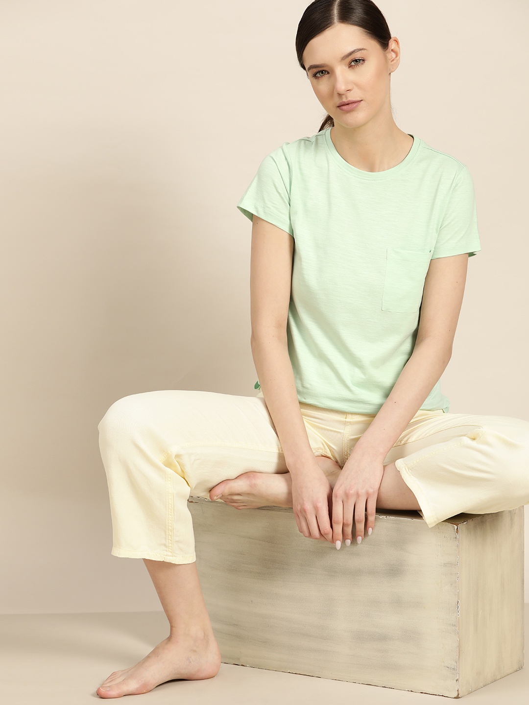 

ether Women Green Slub Effect Round Neck Lounge T-shirt