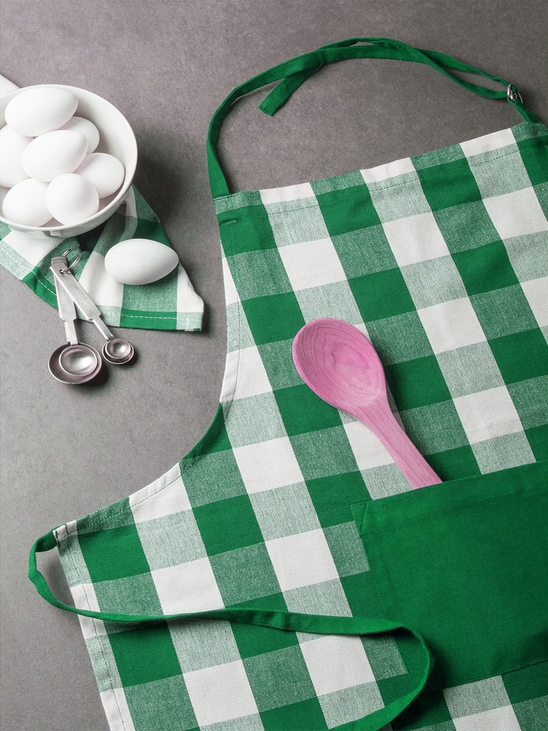 

Lushomes Green & White Checked Cotton Apron