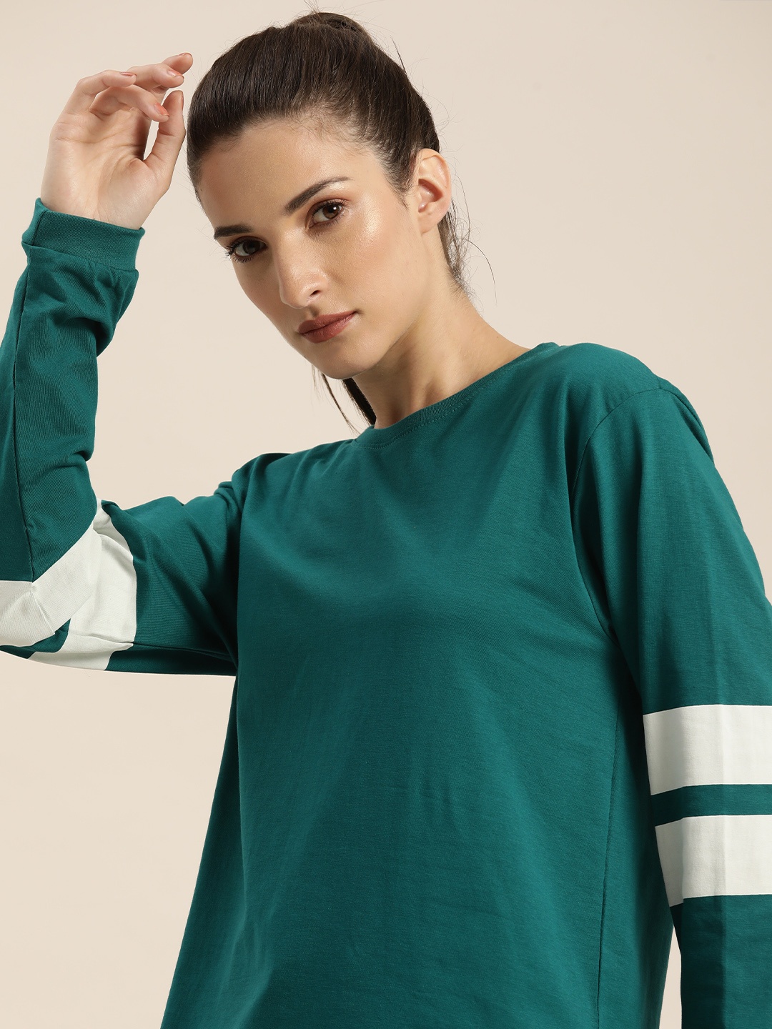 

DILLINGER Women Green Solid Round Neck Drop-Shoulder Sleeves Cotton Loose T-shirt