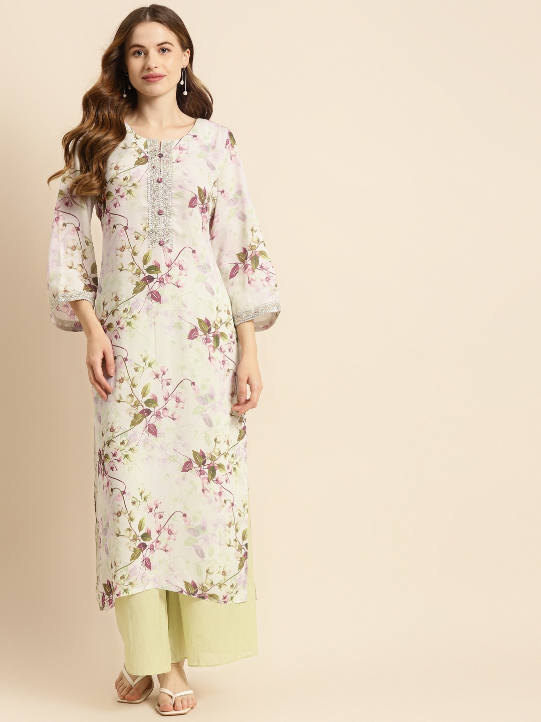 

Prakrti Women Cream-Coloured & Pink Floral Print Gotta Patti Kurta
