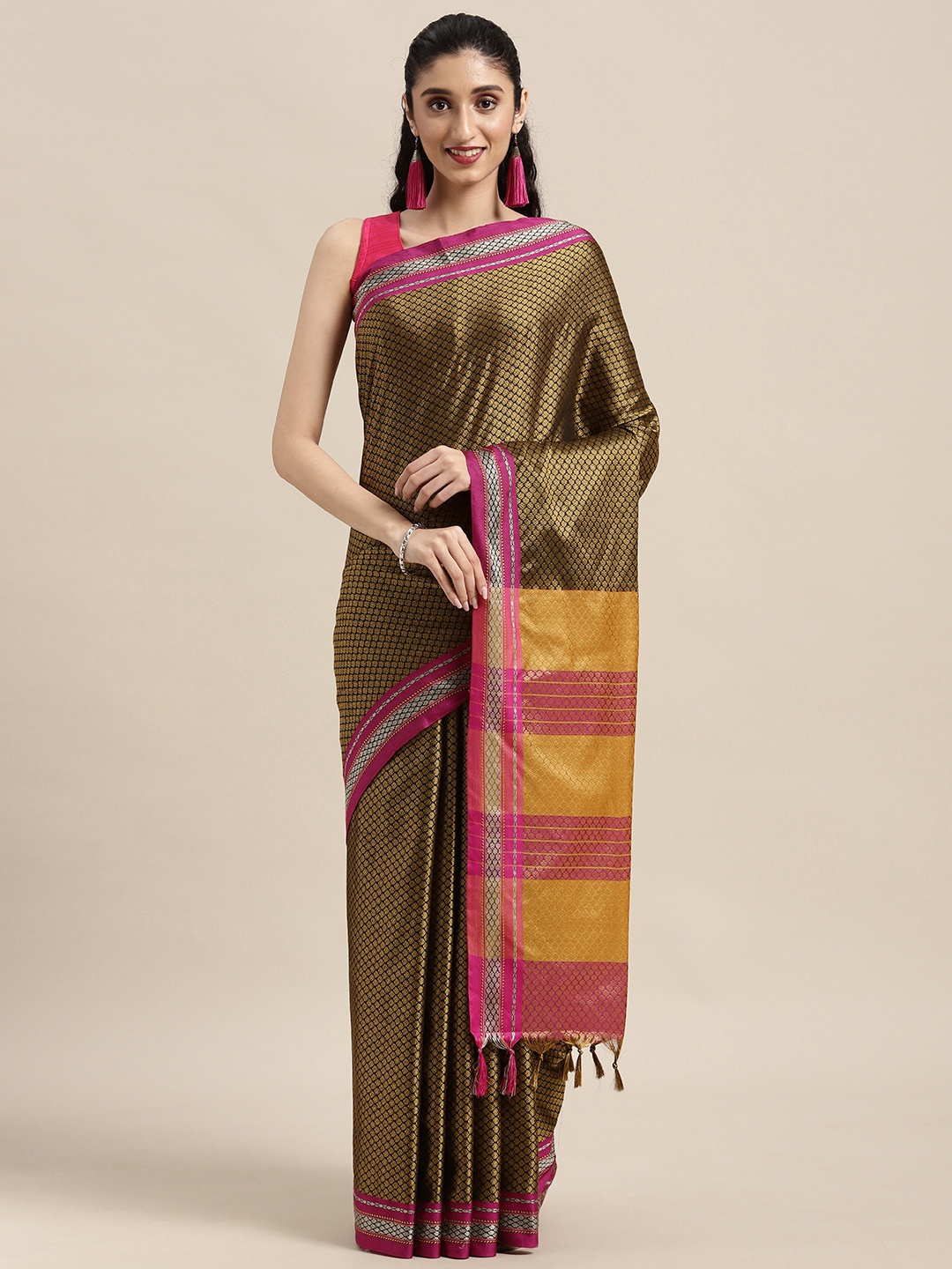 

Mitera Gold-Toned Floral Silk Cotton Maharastrian Banarasi Saree