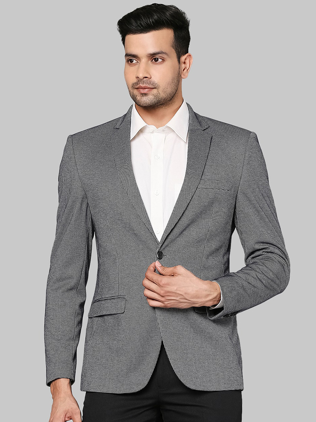 

Park Avenue Men Grey Single Breasted Blazers