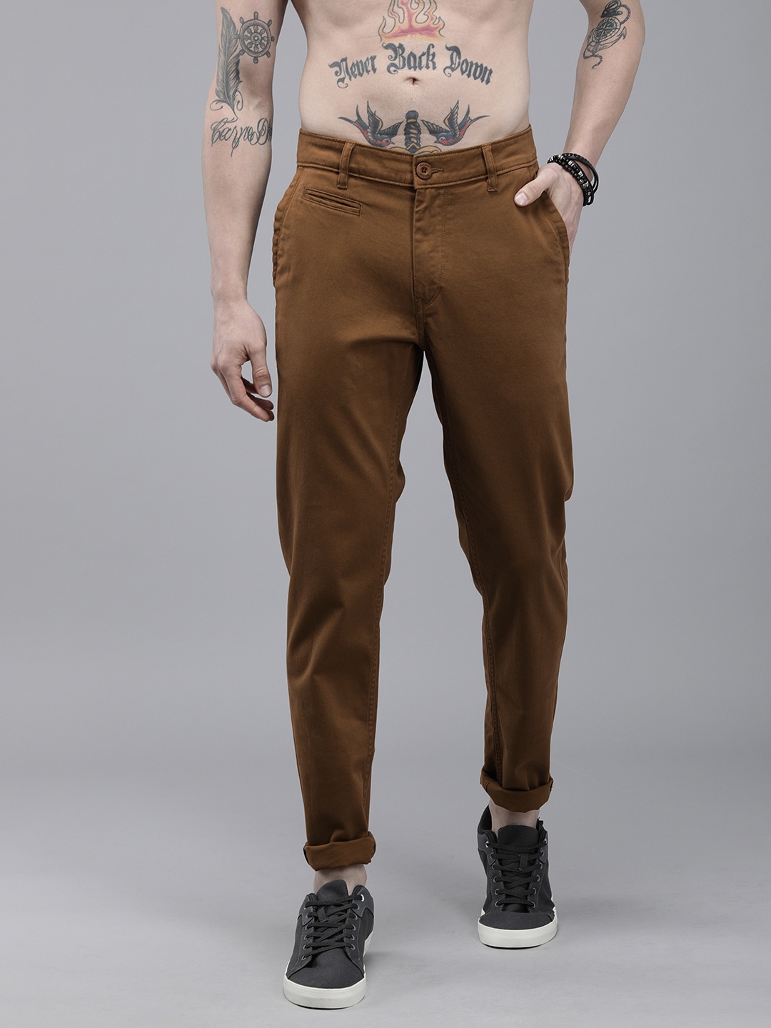 

Roadster Men Brown Chinos