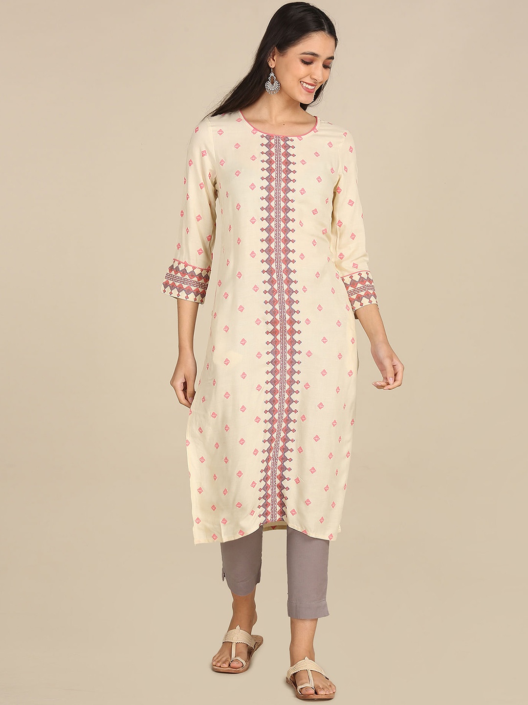 

Karigari Women Beige Geometric Embellished Flared Sleeves Mirror Work Kurta