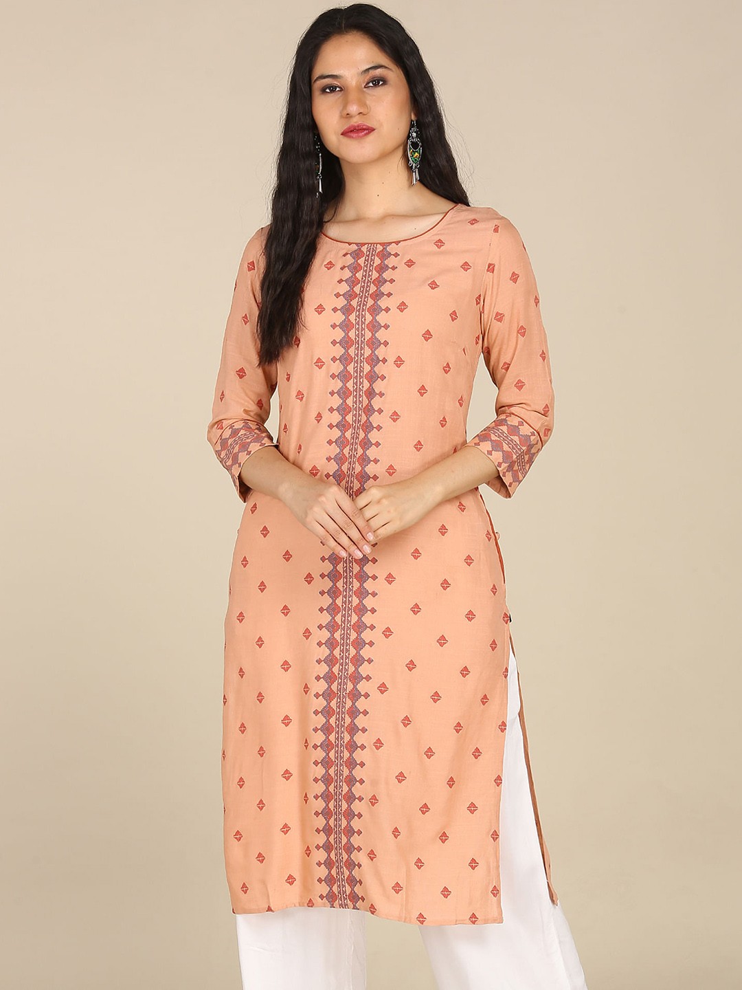 

Karigari Women Peach-Coloured Geometric Printed Kurta