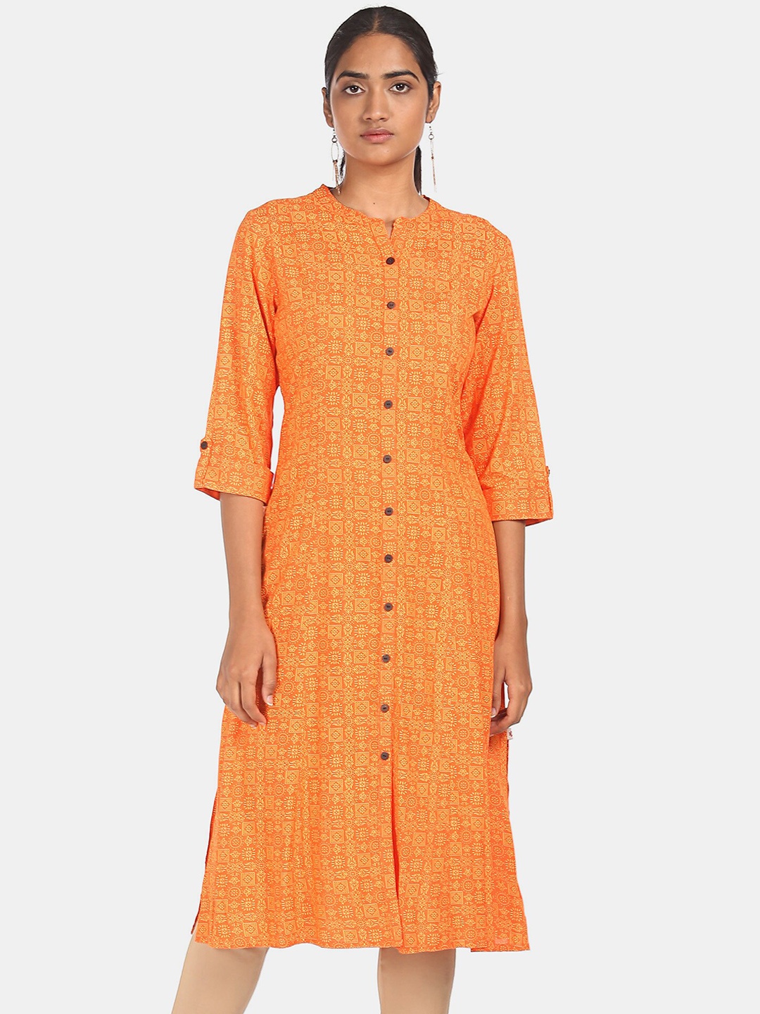 

Karigari Women Orange Striped Gotta Patti Kurta