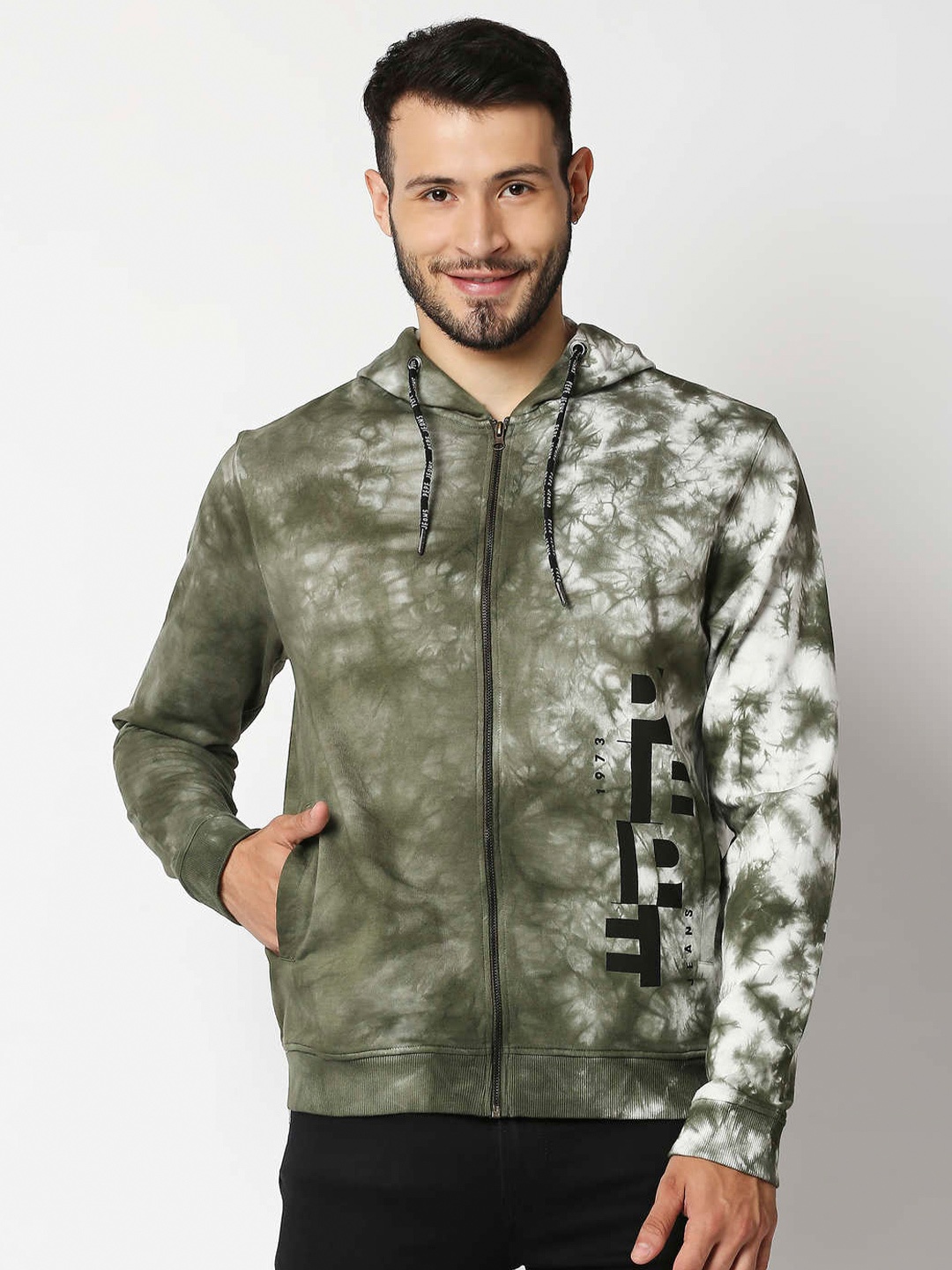 

Pepe Jeans Men Olive Green Tie & Dye Hooded Sweatshirt