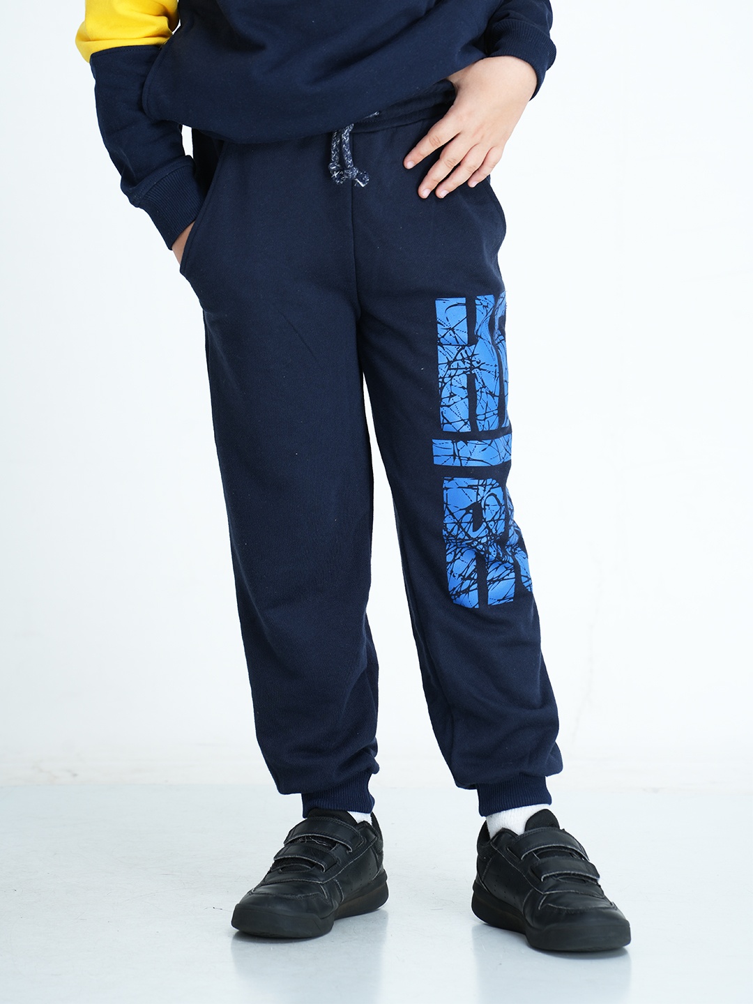 

mackly Boys Navy Blue Printed Joggers