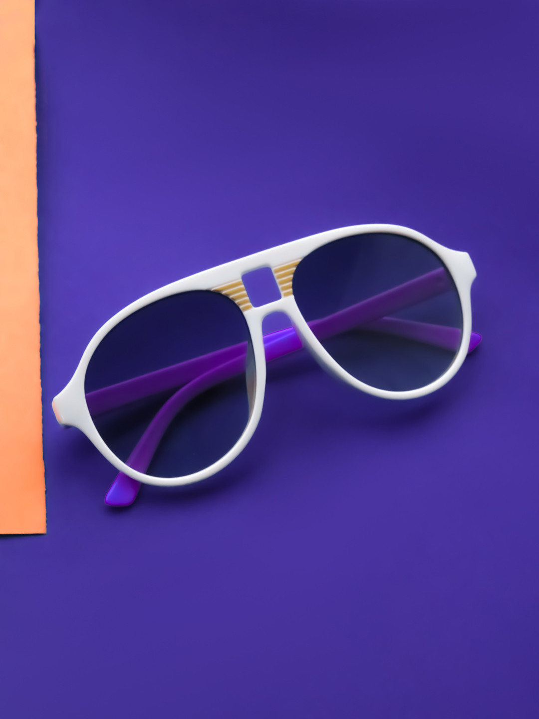 

Spiky Unisex Kids White Oval Sunglasses& Purple Lens with UV Protected Lens