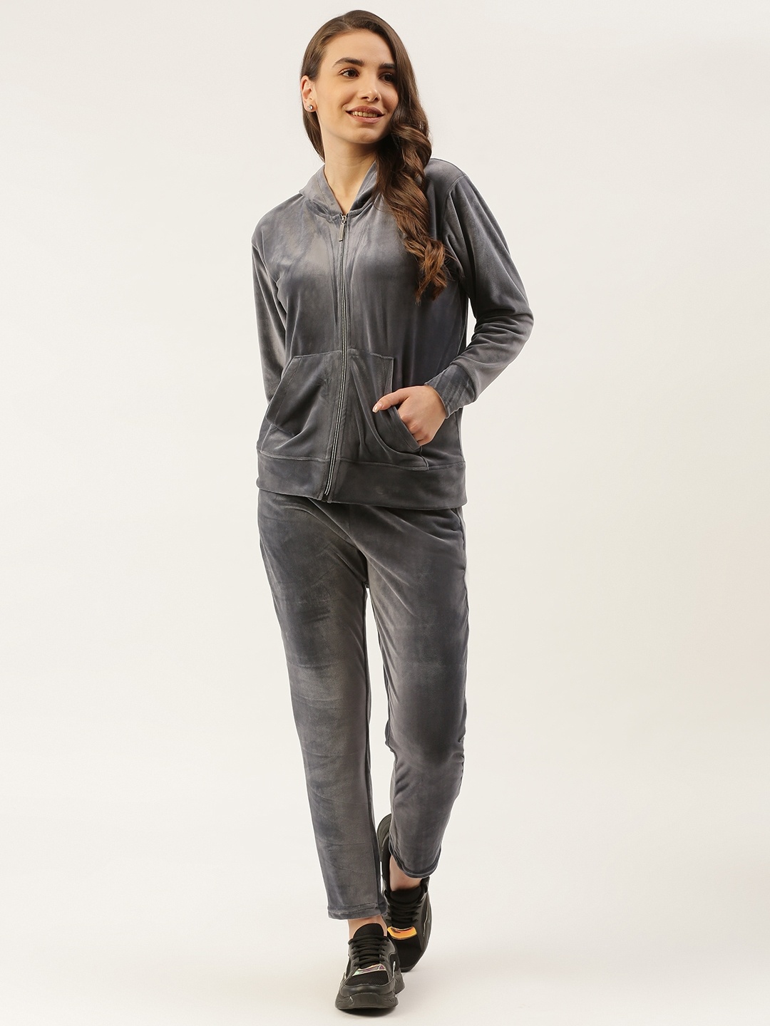 

BROOWL Women Charcoal Grey Solid Velvet Finish Hooded Co-ords
