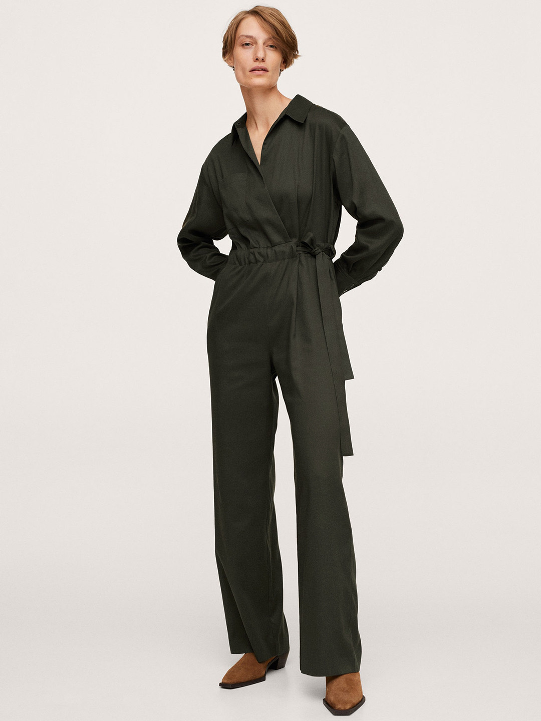 

MANGO Green Solid PU Basic Jumpsuit with Waist Tie-Up