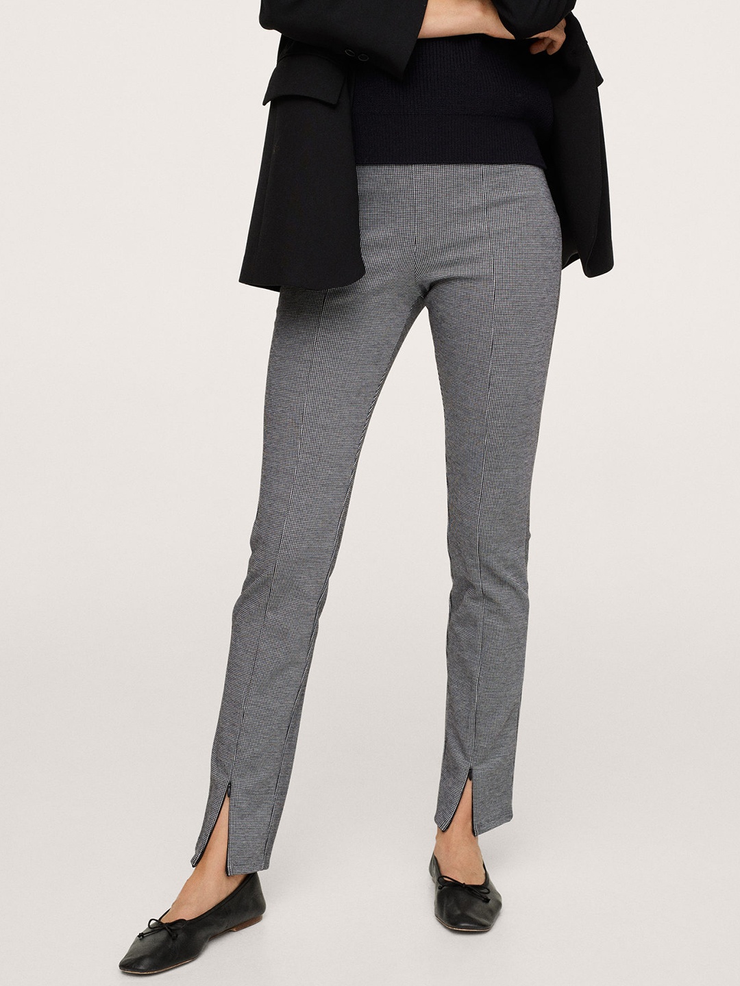 

MANGO Women Black & White Houndstooth Pattern Slit Hem Treggings