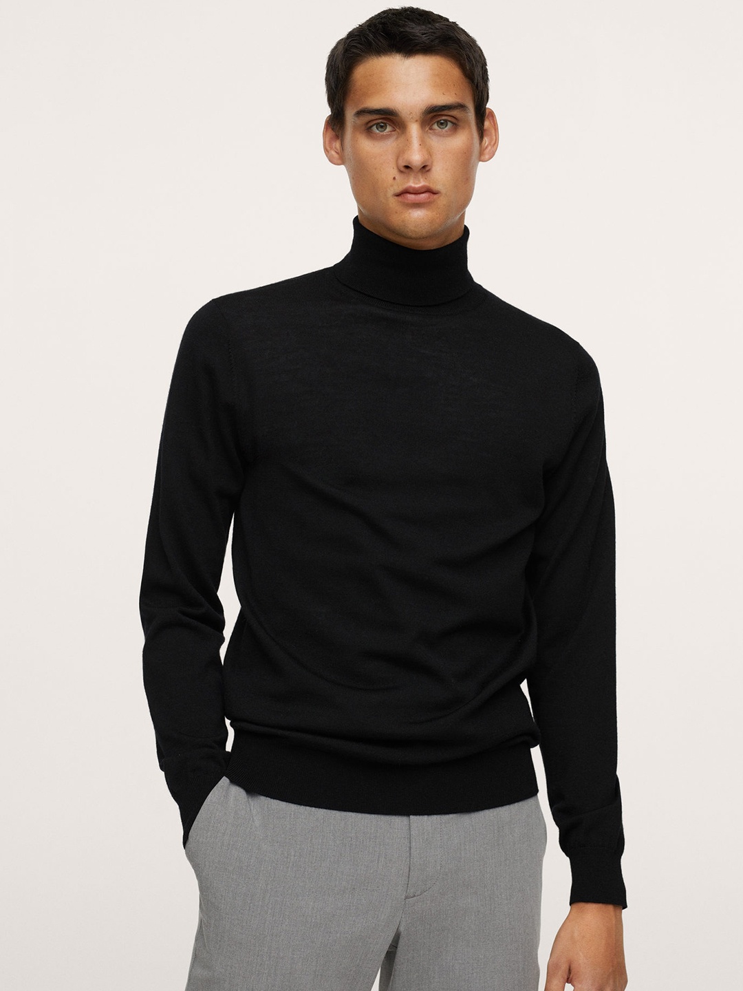 

MANGO MAN Black Turtle Neck Woollen Pullover