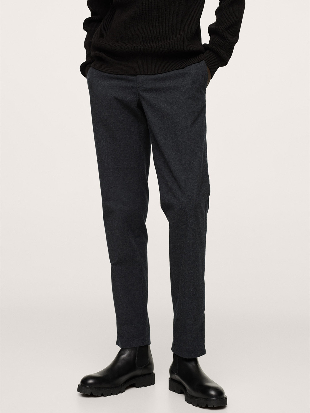 

MANGO MAN Black Slim Fit Chinos Trousers
