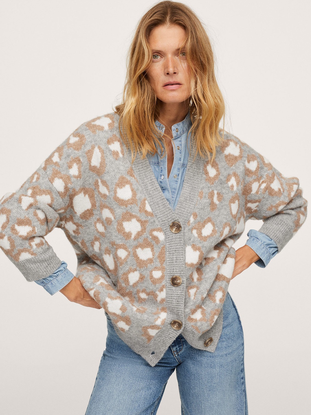 

MANGO Women Grey & White Leopard Print Self Design Cardigan