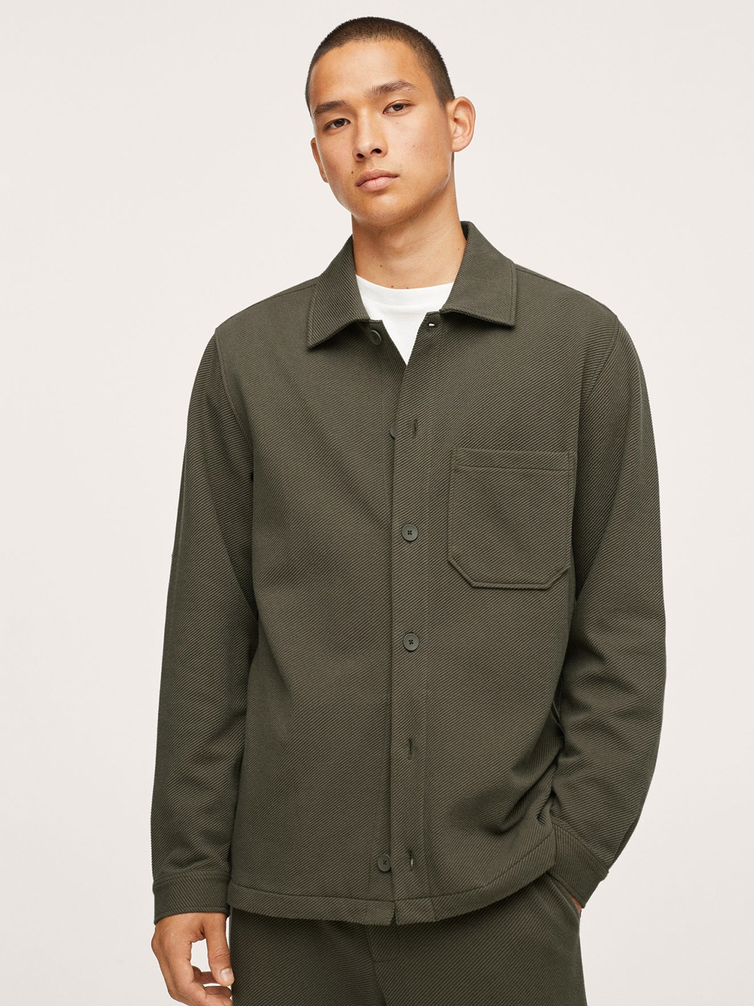 

MANGO MAN Olive Green Solid Shacket