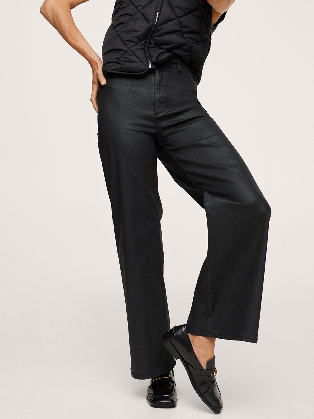 

MANGO Women Black Coated Catherine Wide Leg High-Rise Stretchable Jeans