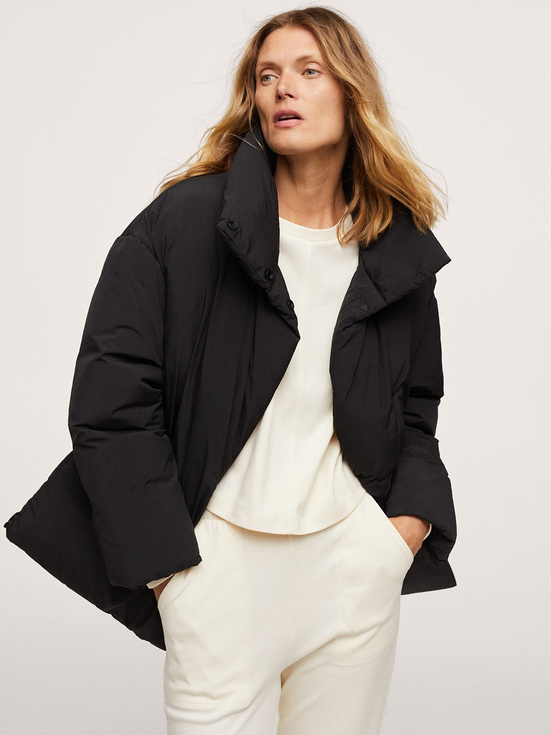 

MANGO Women Black ANORAK NATA Padded Jacket