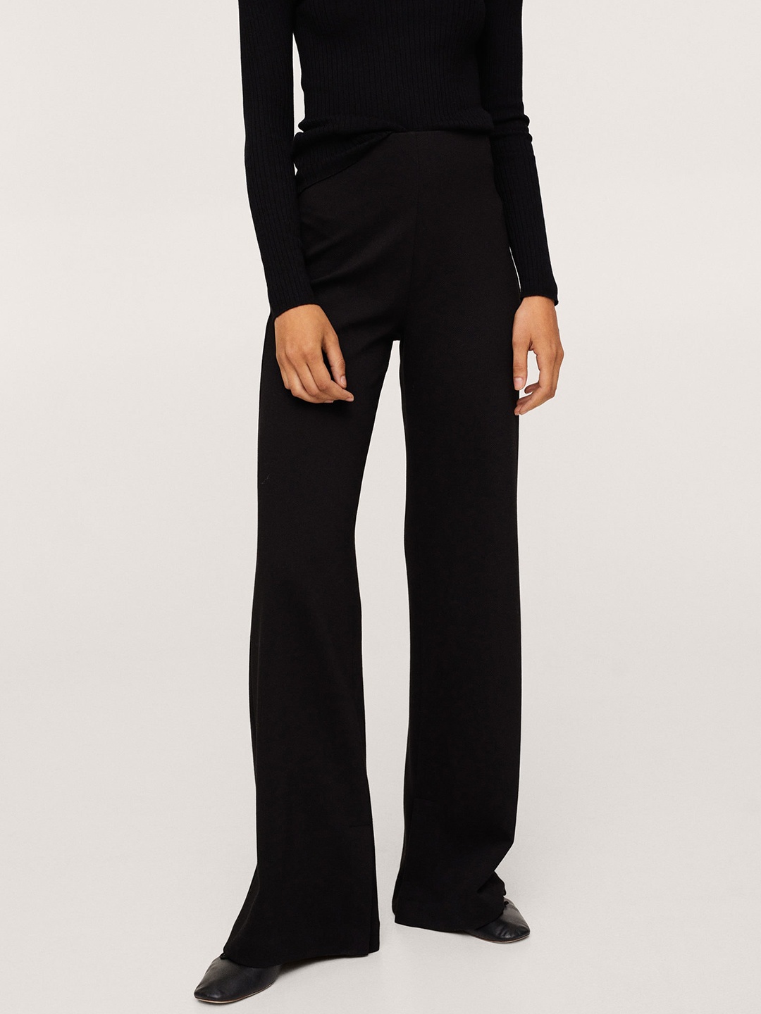 

MANGO Women Black Solid Knitted Bootcut Trousers