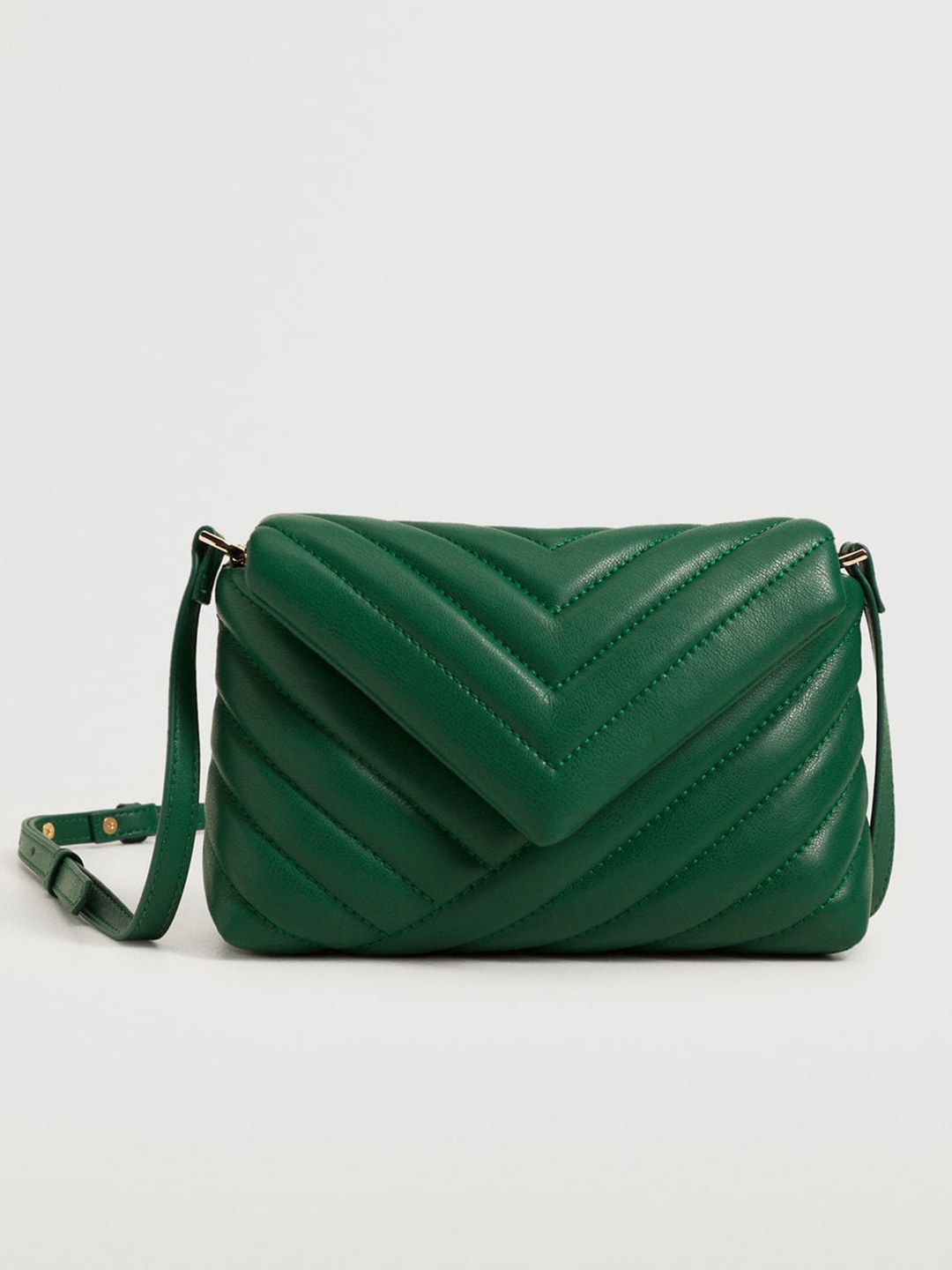 

MANGO Green Quilted Sling Bag