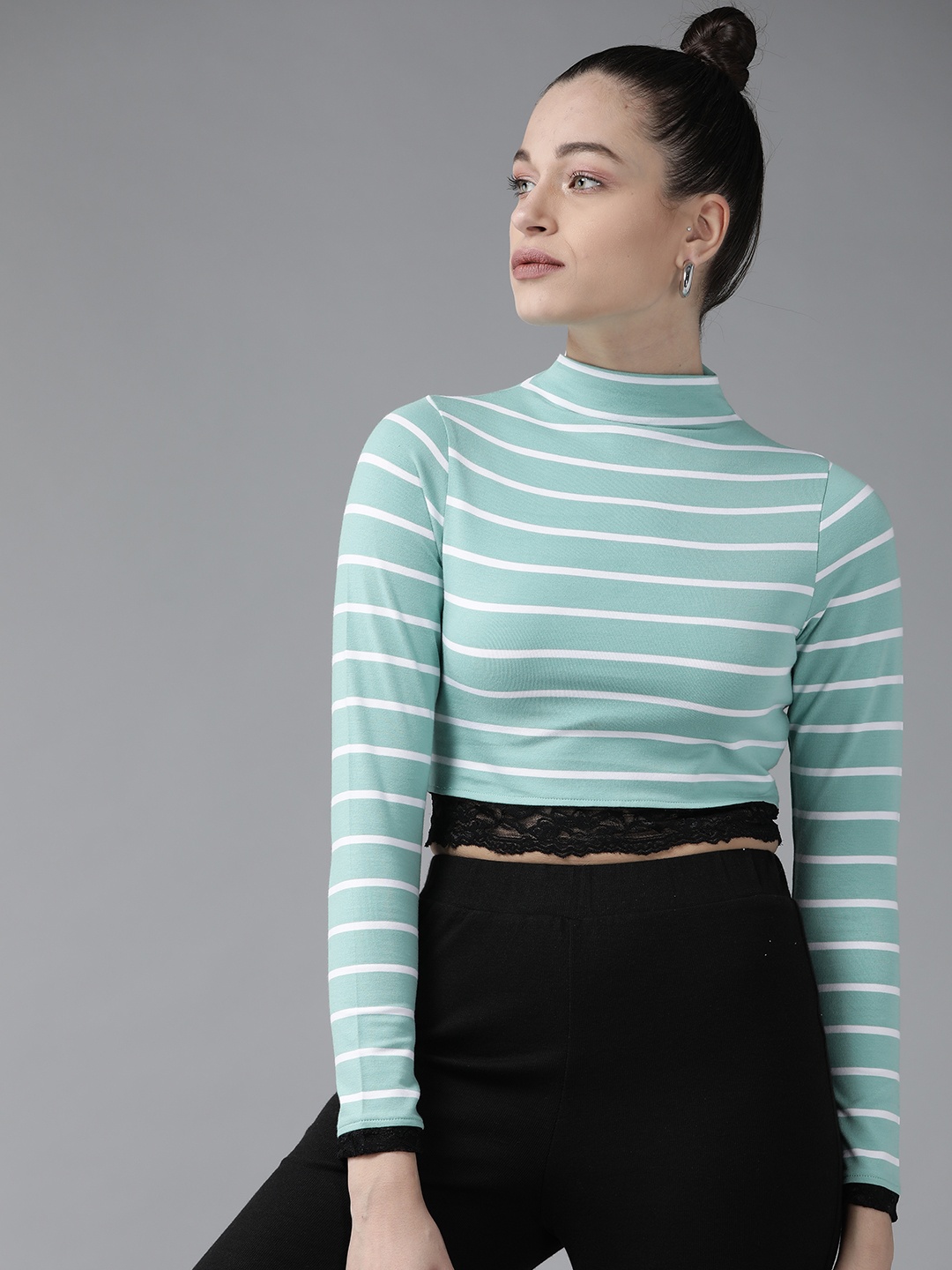 

KASSUALLY Women Green & White Striped Pure Cotton Regular Crop Top