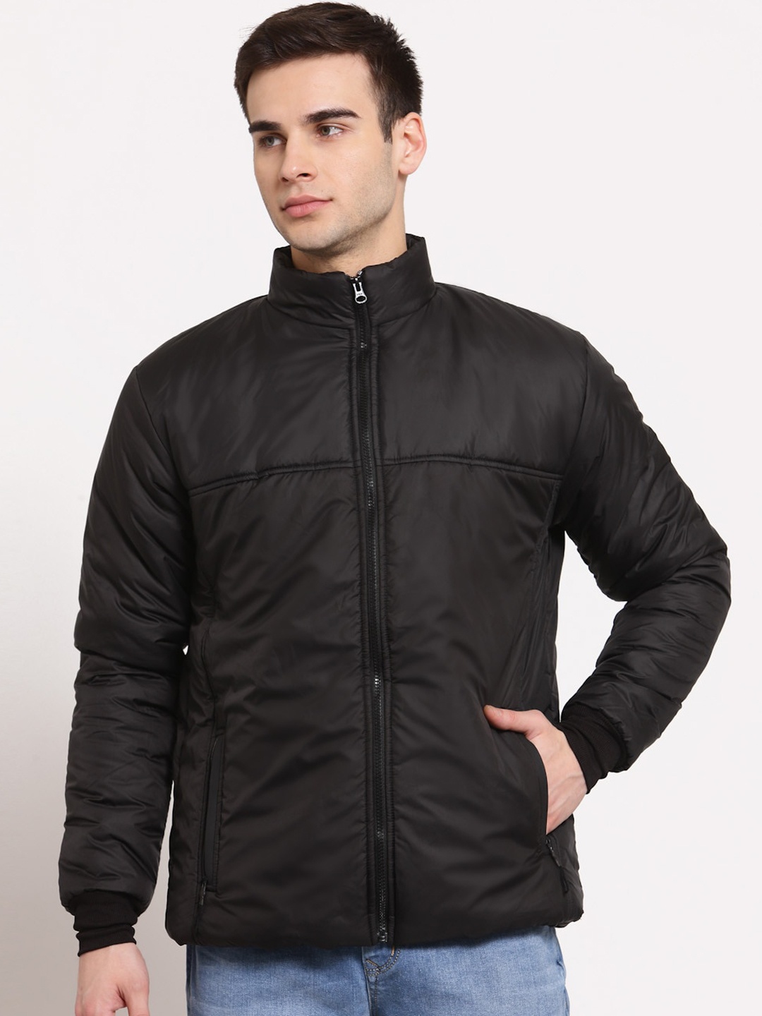 

Style Quotient Men Black Lightweight Padded Jacket