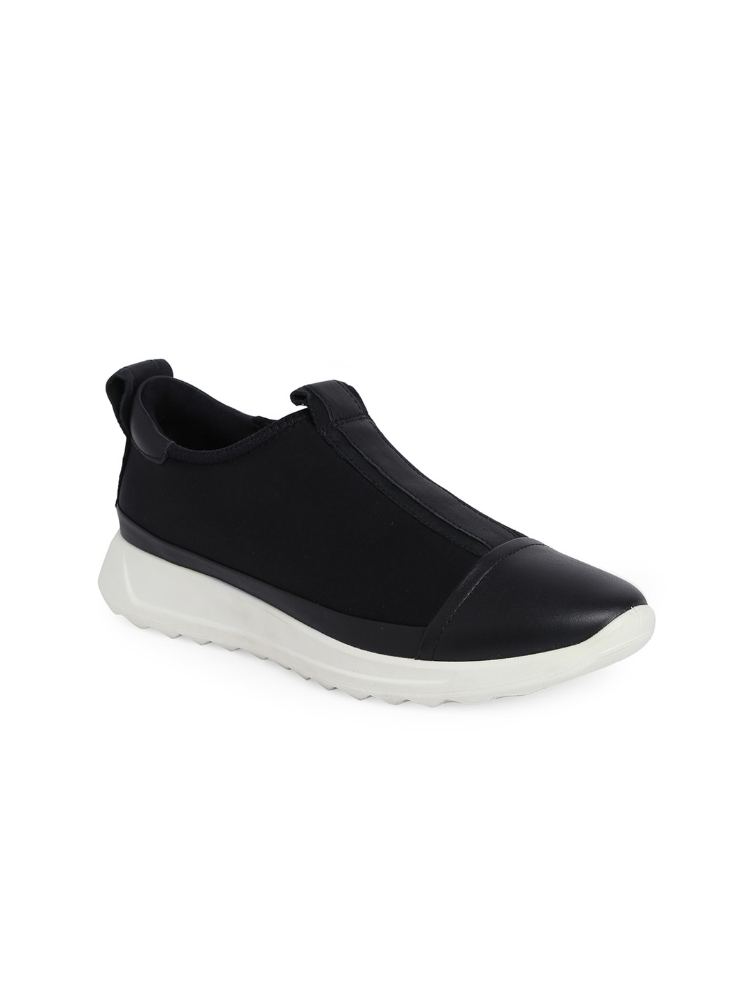 

ECCO Women Black Textured New Minimalism Slip-On Sneakers