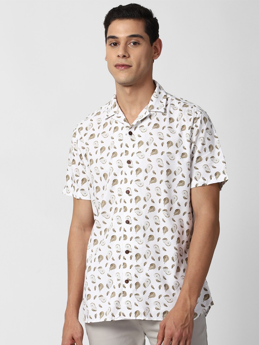 

Peter England Casuals Men White Slim Fit Opaque Printed Casual Shirt