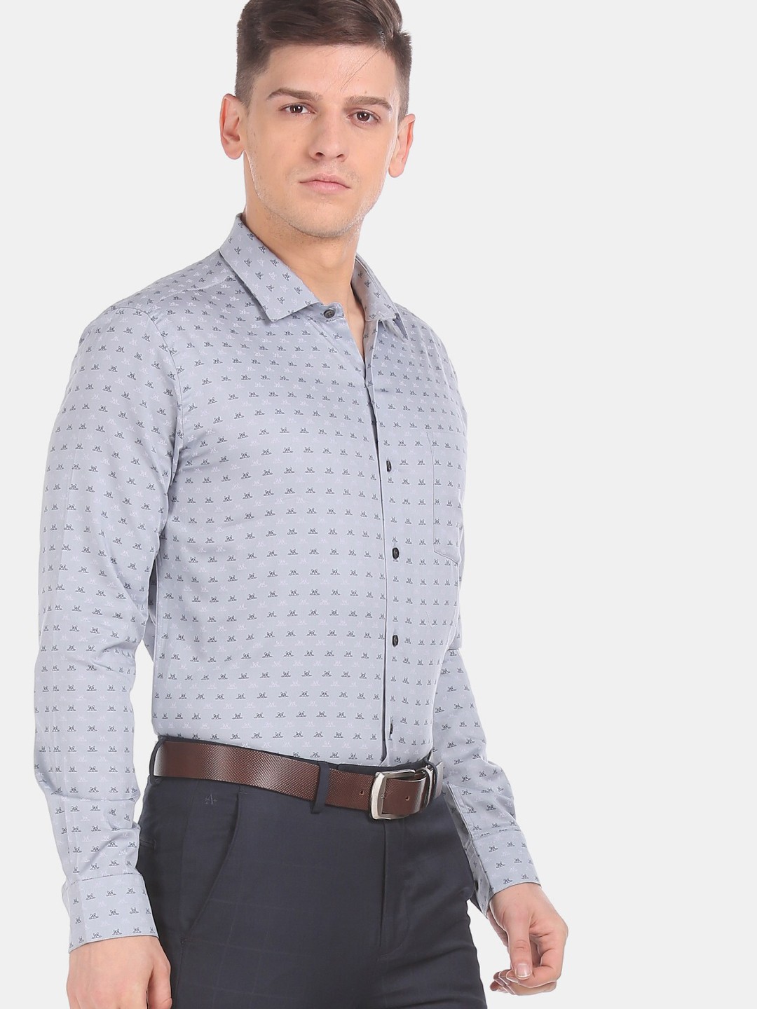 

Arrow Men Grey Slim Fit Opaque Printed Cotton Formal Shirt