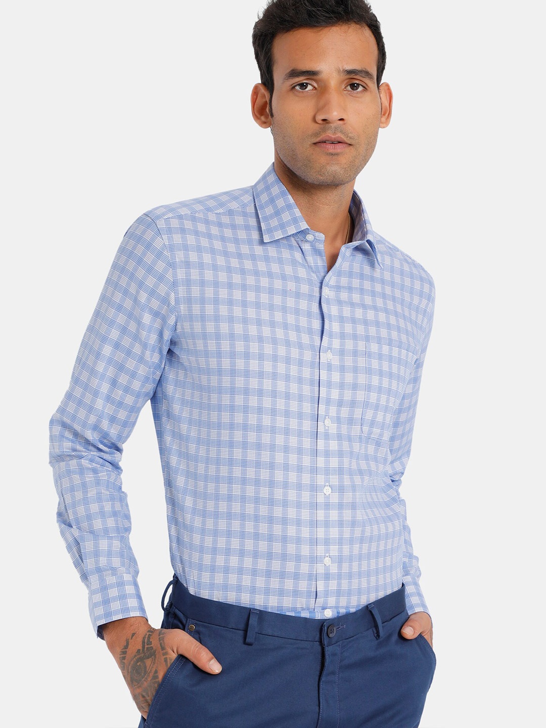 

Arrow Men Blue Slim Fit Tartan Checks Opaque Checked Formal Shirt