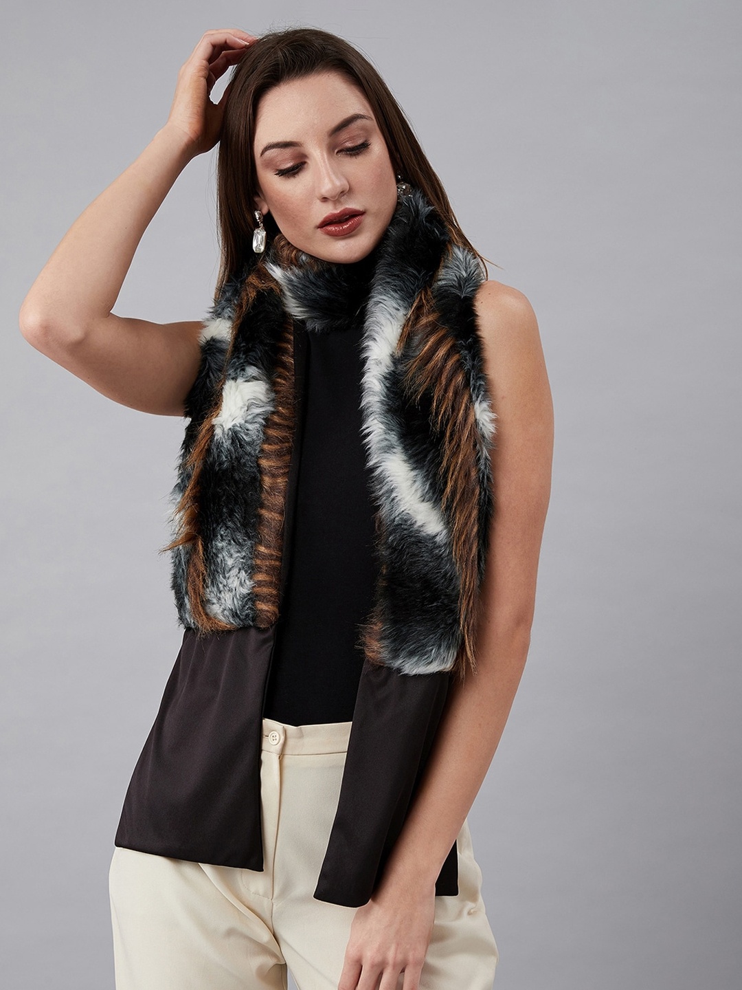 

Athena Women Black & Brown Fur Muffler