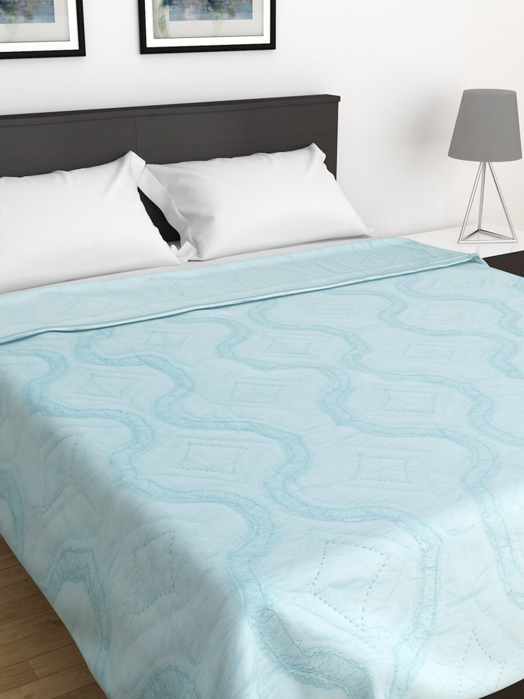 

Home Centre Assorted Ethnic Motifs Summer 150 GSM Double Bed Comforter