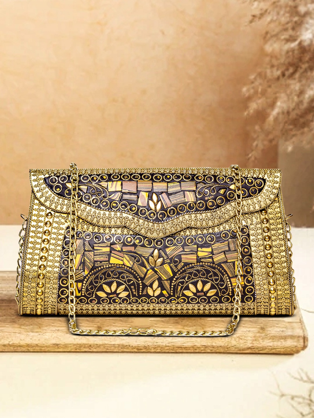 

ARTFLYCK Gold-Toned Embellished Tiger Metallic Evening Envelope Clutch