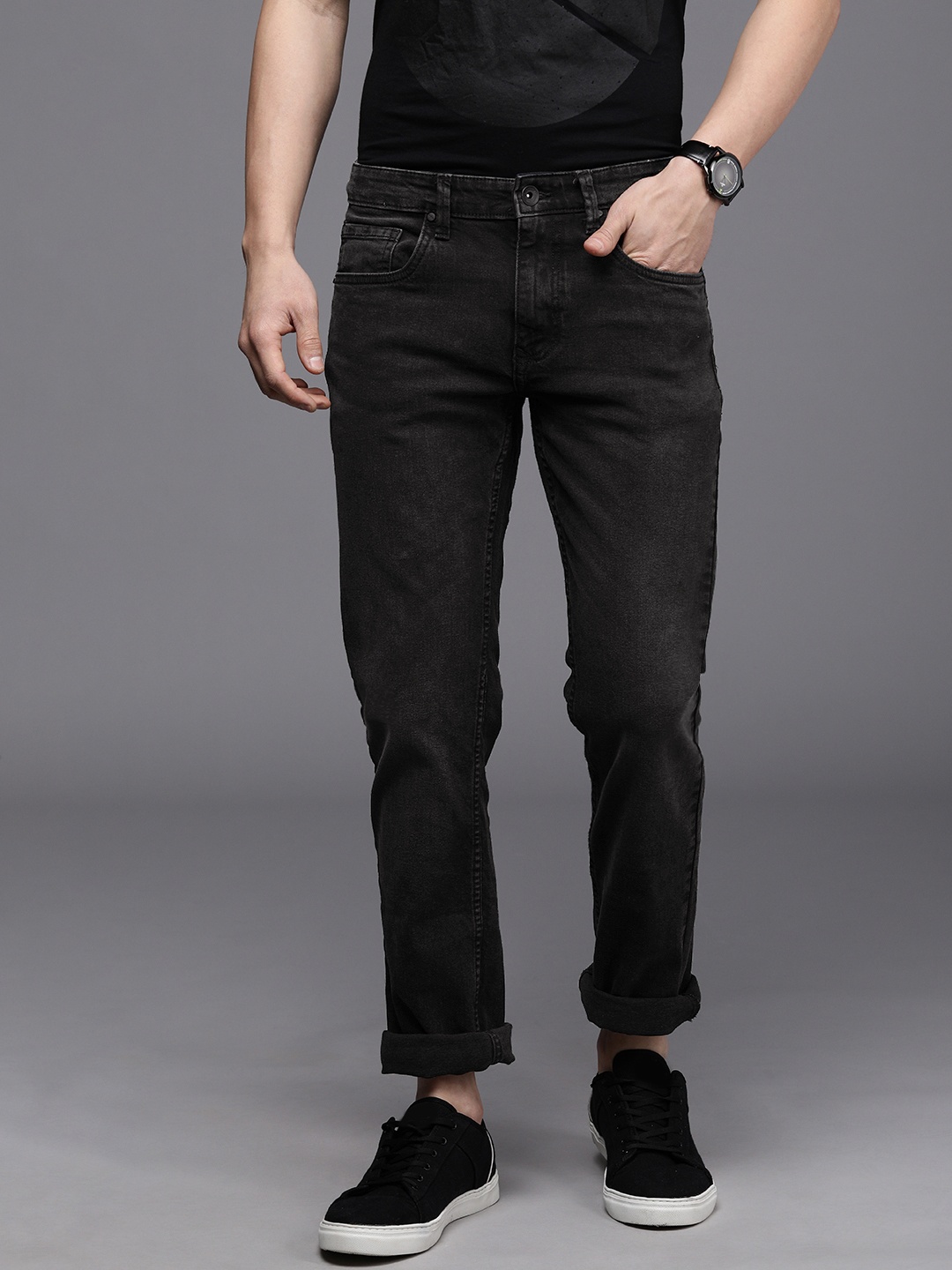 

Louis Philippe Jeans Men Black MATT Slim Fit Low-Rise Light Fade Stretchable Jeans
