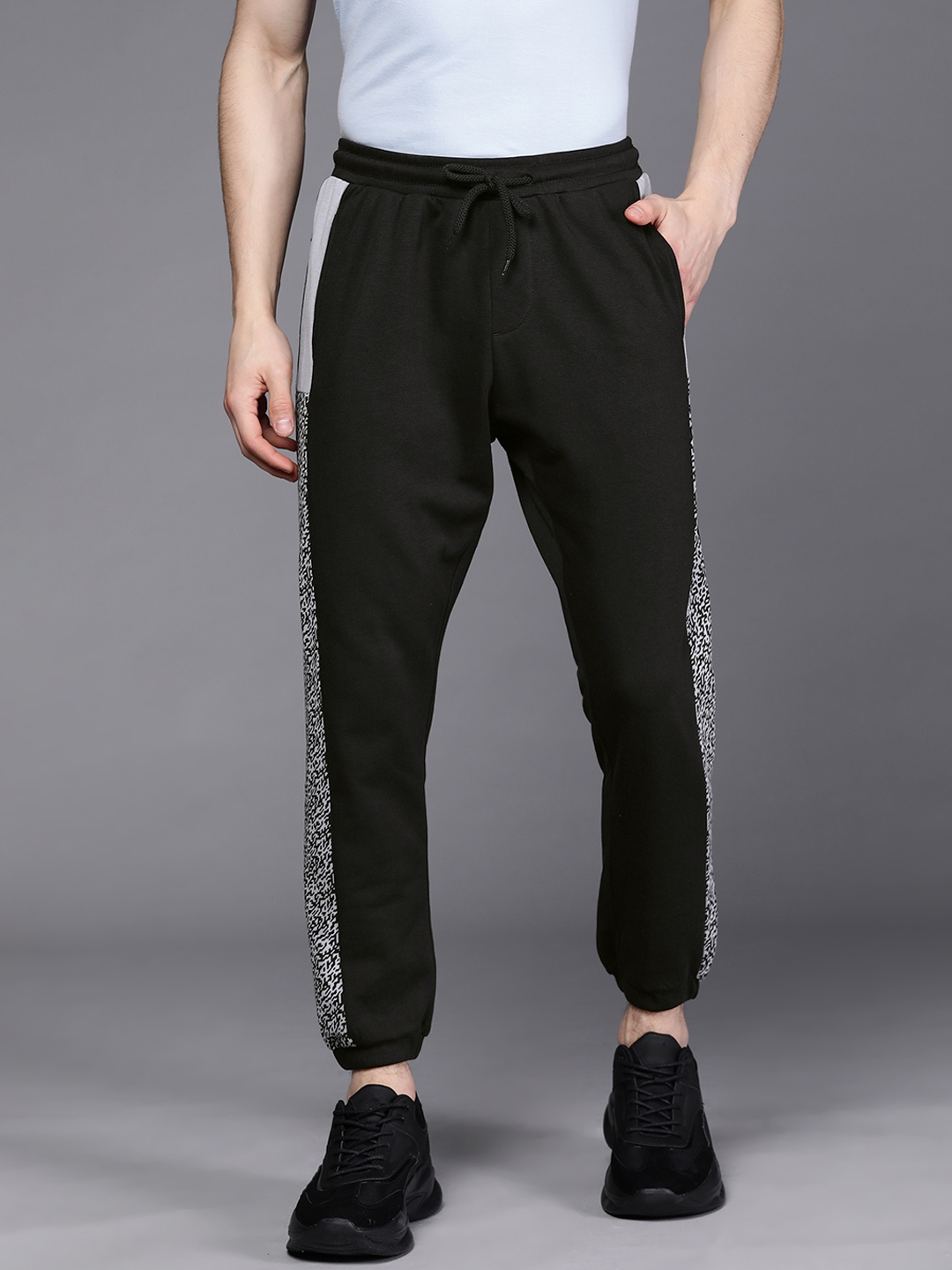 

Allen Solly Sport Men Black Printed Joggers