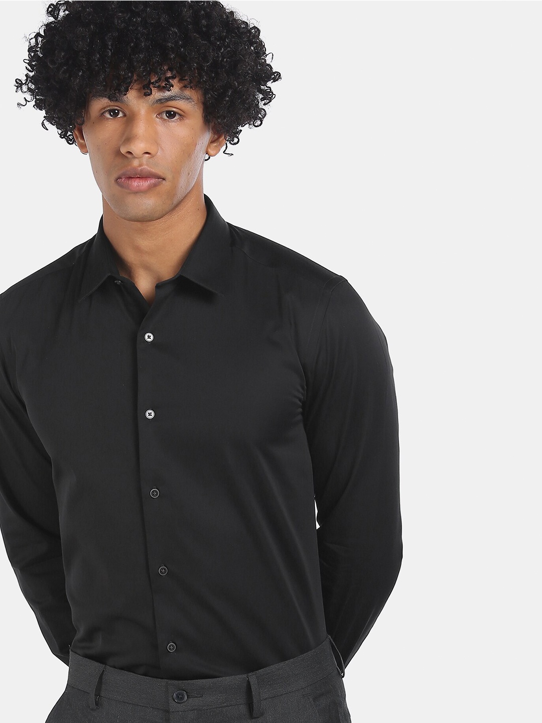 

Arrow New York Men Solid Opaque Cotton Formal Shirt, Black