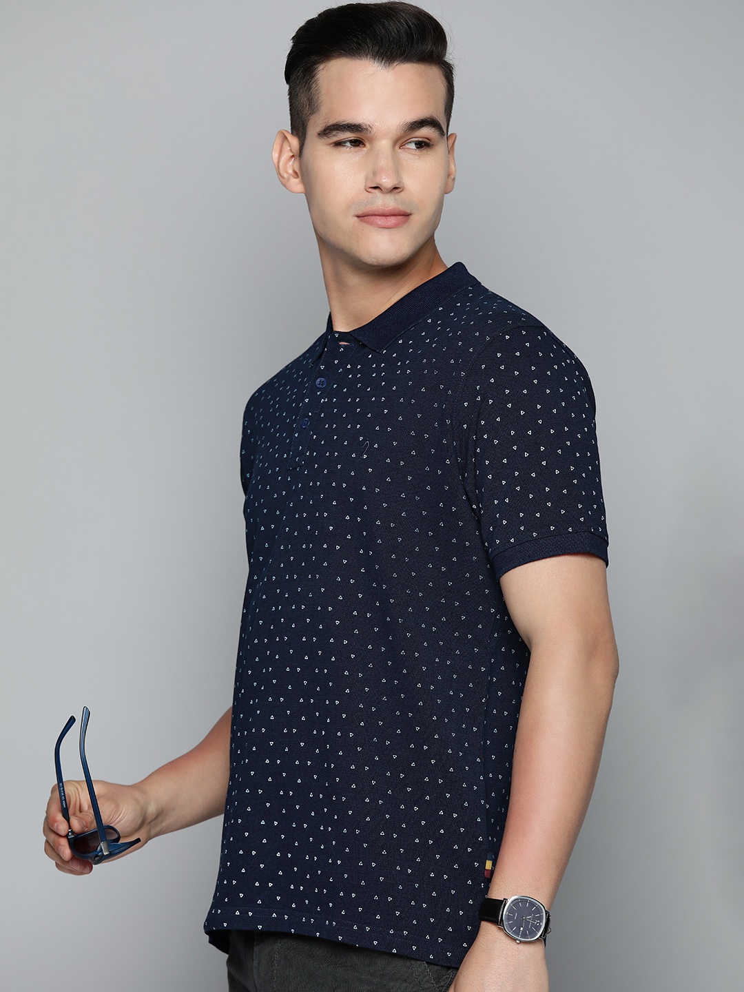 

Indian Terrain Men Printed Polo Collar Pure Cotton T-shirt, Navy blue
